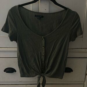 American eagle tshirt like new